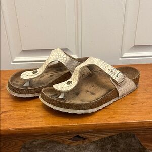 Birkenstock Women Gizeh Sandal Size 39